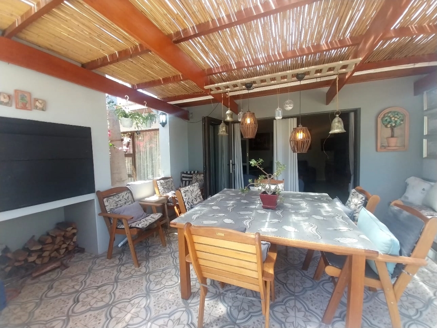 5 Bedroom Property for Sale in Robertson Western Cape